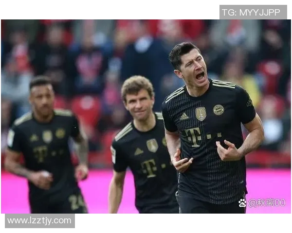 莱万重返德甲对决旧主拜仁球迷怒斥其忘恩负义行为