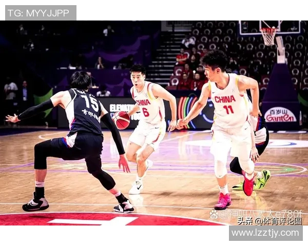 湖人对决热火杨健展现篮球魅力引发球迷热议与期待