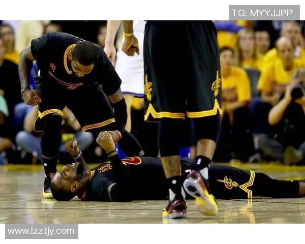 2016年NBA季后赛骑士与猛龙第四场激战回顾与精彩瞬间分析