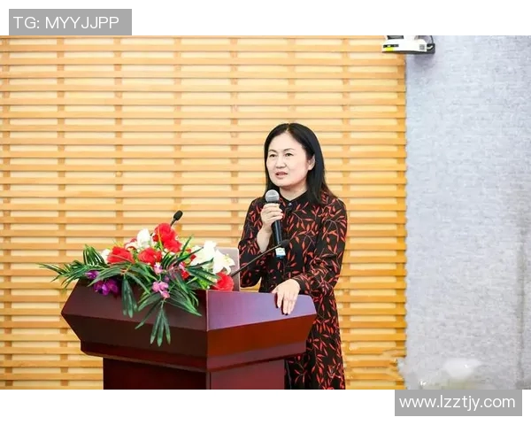 李丽独家揭秘英雄联盟游戏技巧与心得体会分享MBA