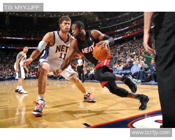 布鲁克洛佩斯：从NBA巨星到篮球战术的创新先锋之路